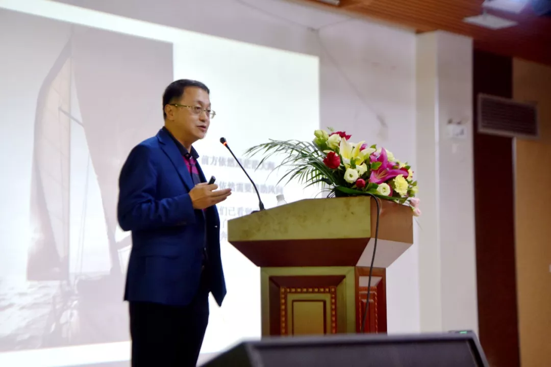 凝心聚力同筑梦，携手奋进新征程